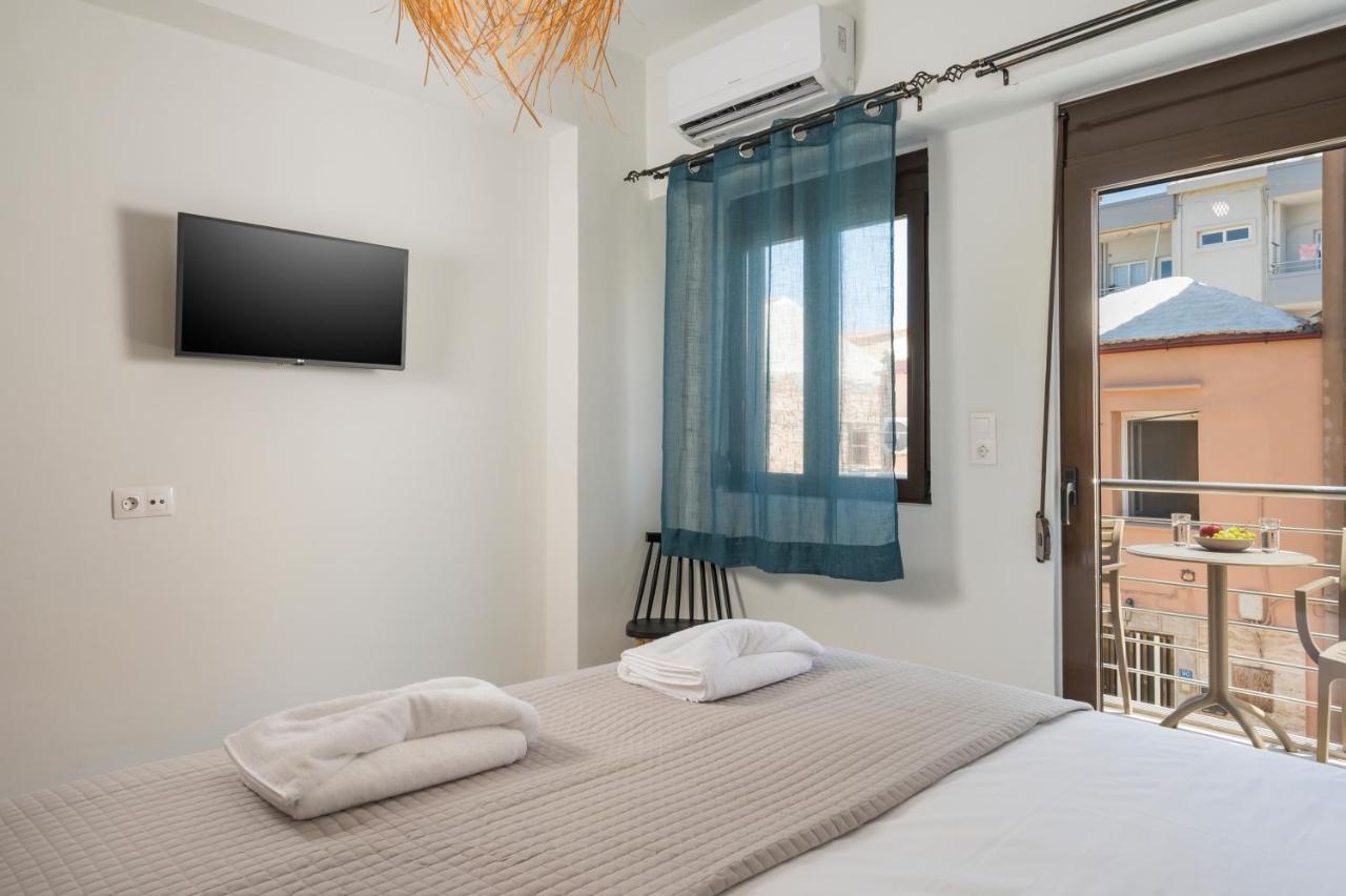 Crescendo City House Hriszí Aktí Haniá Kültér fotó
